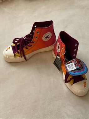 Converse Kids High-Top Sneakers in Orange & Purple